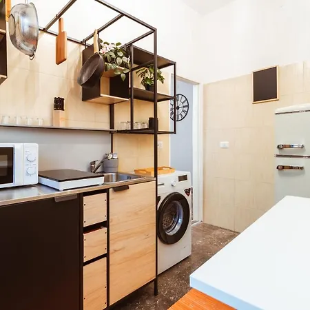 Dimora Ardesia - Housea شقة