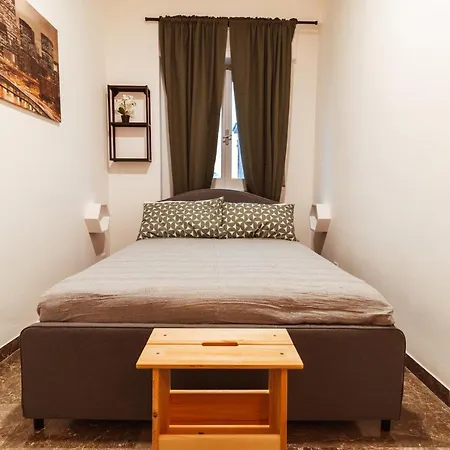 Dimora Ardesia - Housea بولينيانو آ ماري