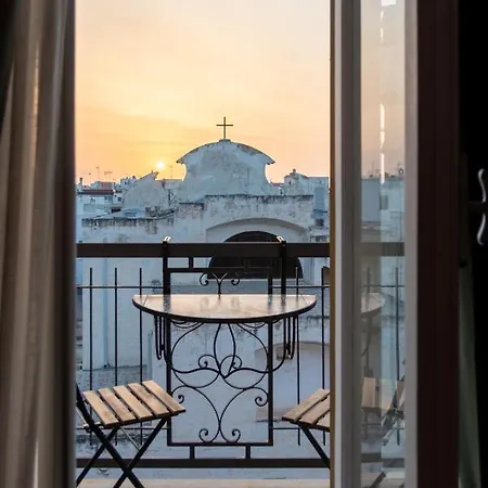 Dimora Ardesia - Housea بولينيانو آ ماري